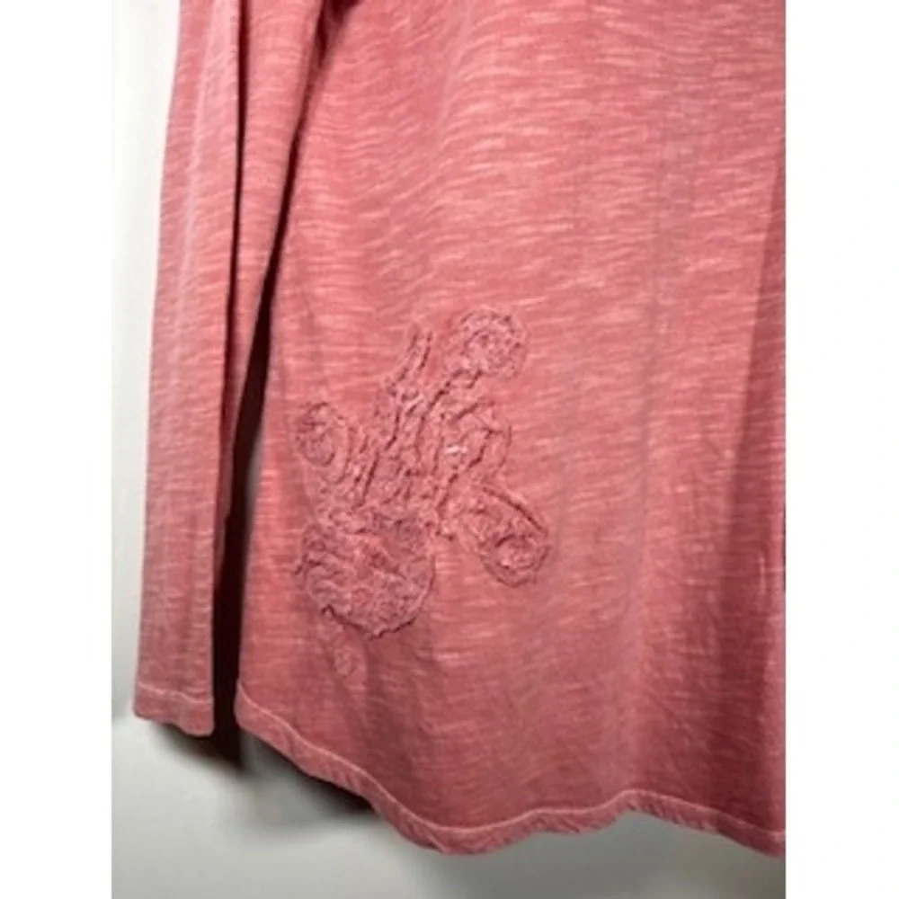 Soft Surroundings Top Medium Pink Cowl Neck Slub Knit Floral Embroidery Boho - Picture 2 of 8